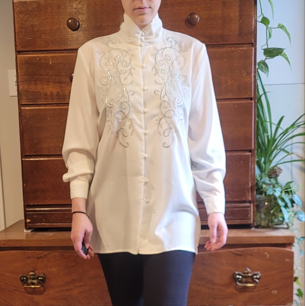 Vintage/Nancy Crystal | Embroidered White HighNeck Blouse